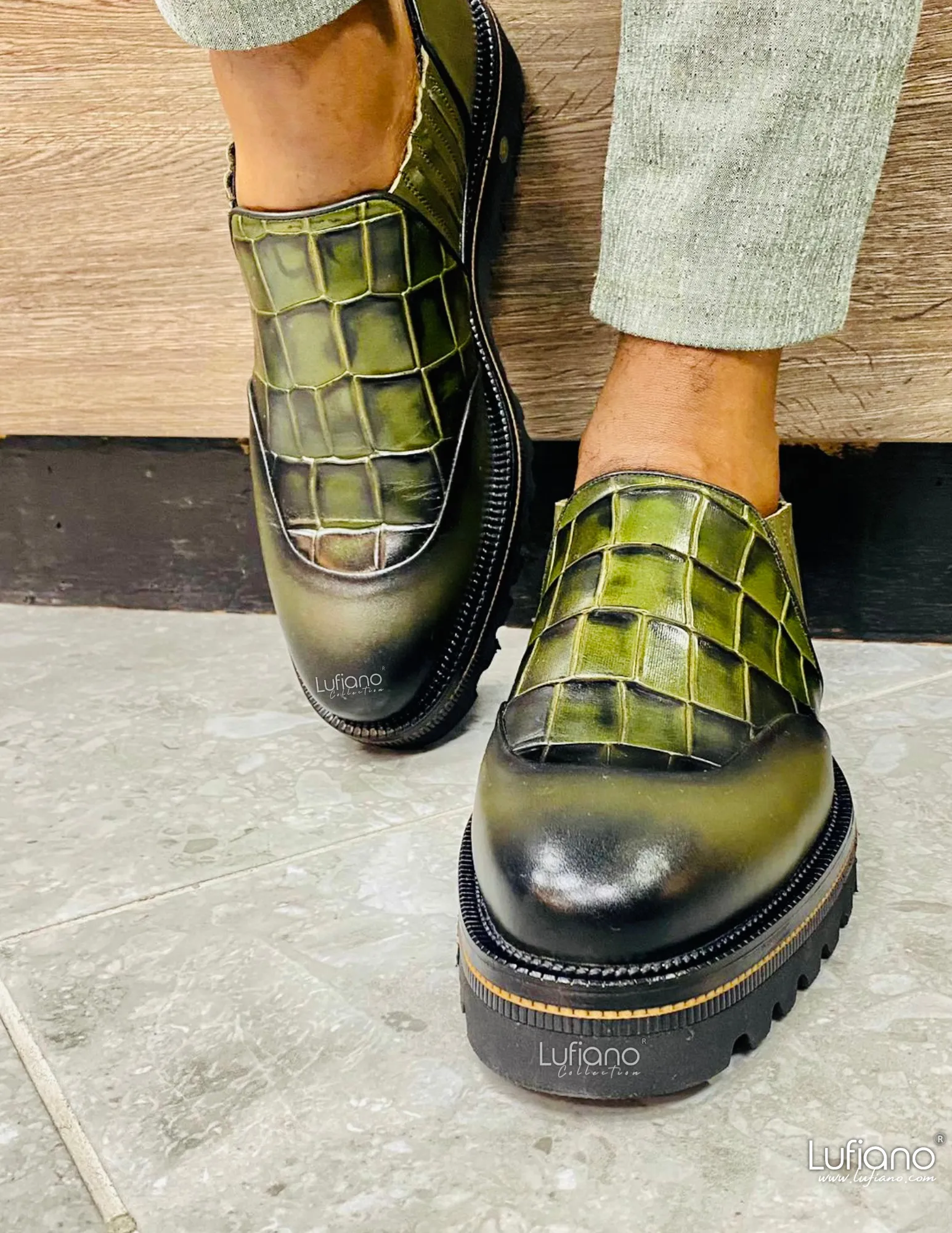 147  Lufiano Slip On: Olive