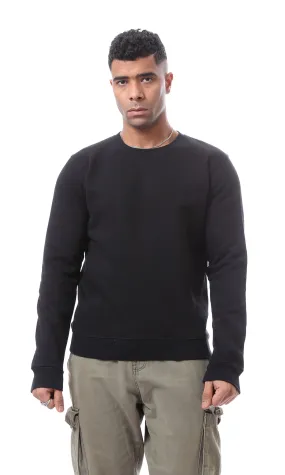 94411 Essential Round Neck Sweatshirt With Inner Fleece - Black