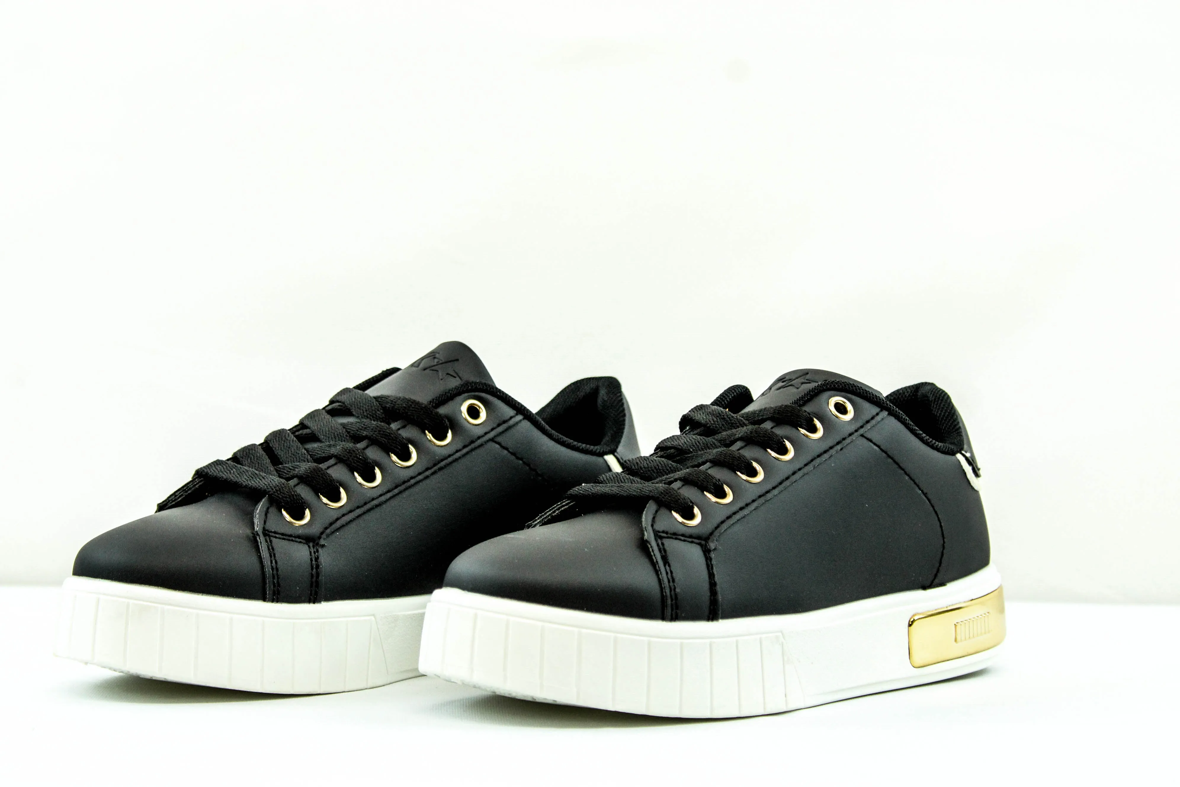 K7 Black Gold  Dephney Sneakers