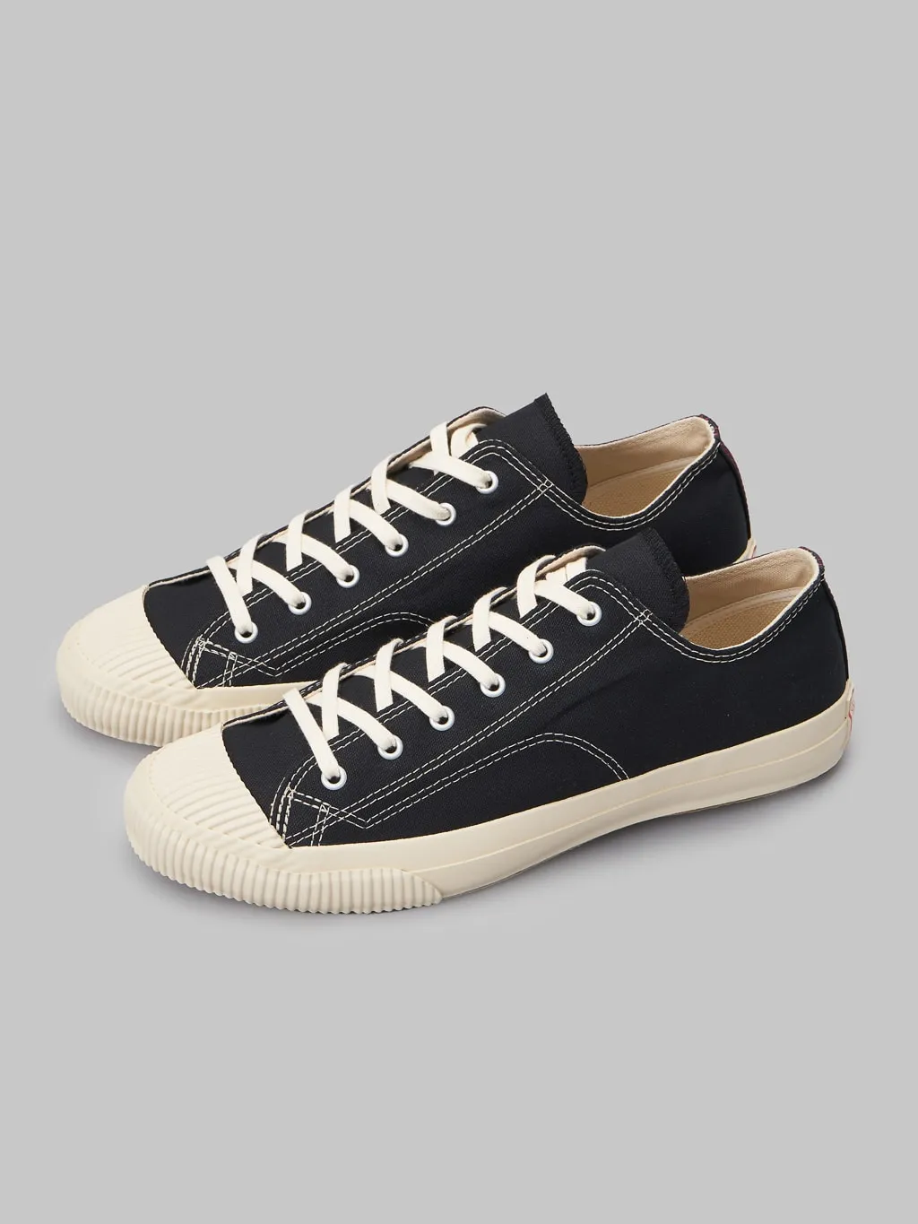 Pras Shellcap Low Sneakers Kuro/Off White